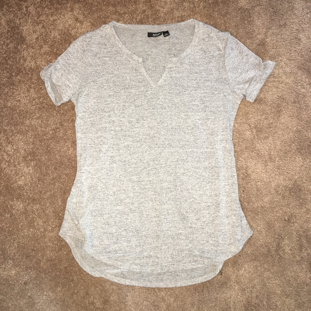 A.n.a heavy weight rolled sleeve shirt
